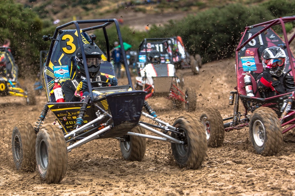 Endurance Race Start at California Competition